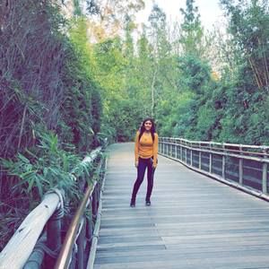 Meet your Posher, Jennifer